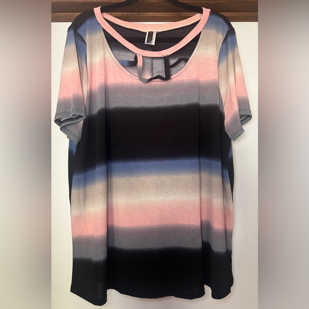 NWOT Glitzy Girlz Boutique Shirt, Plus Size.